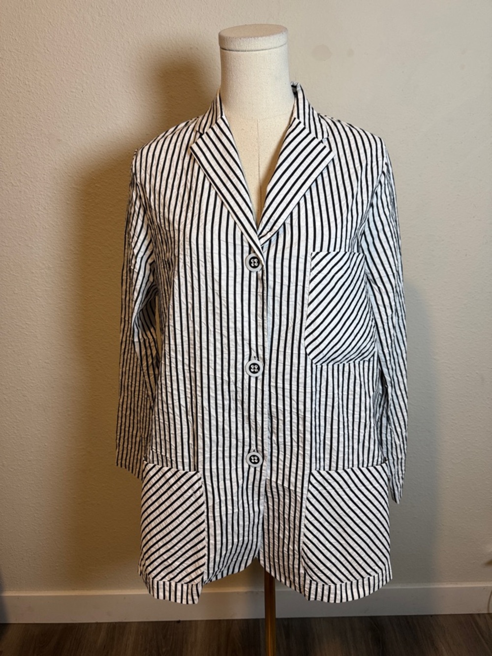 NWT Staples Striped Black & White Button Front Jacket size Medium